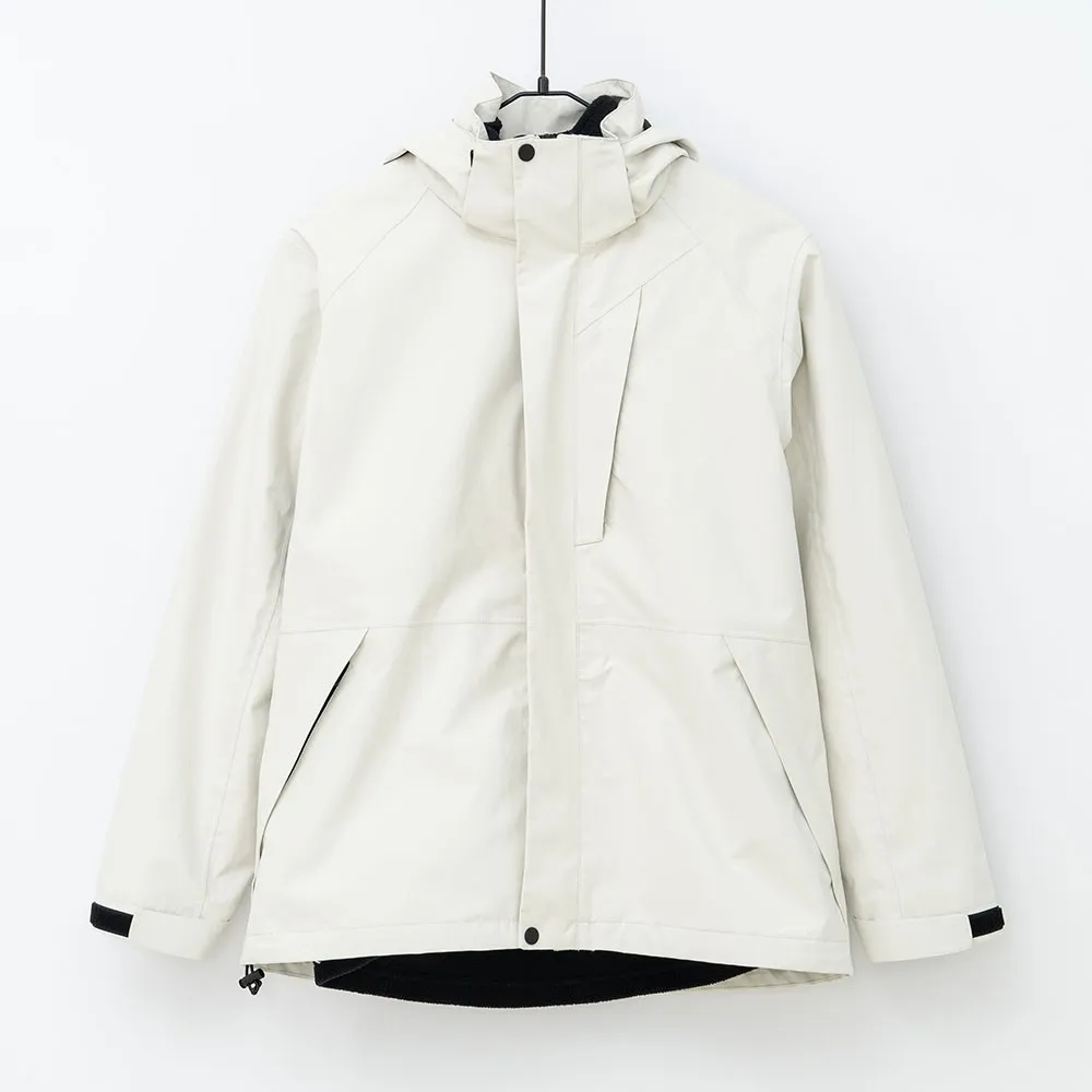 Белая куртка на флисовой подкладке (2)